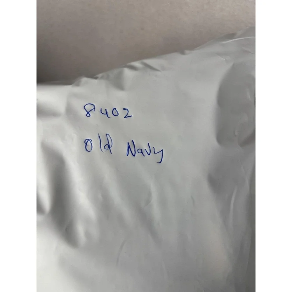 Old Navy brand old